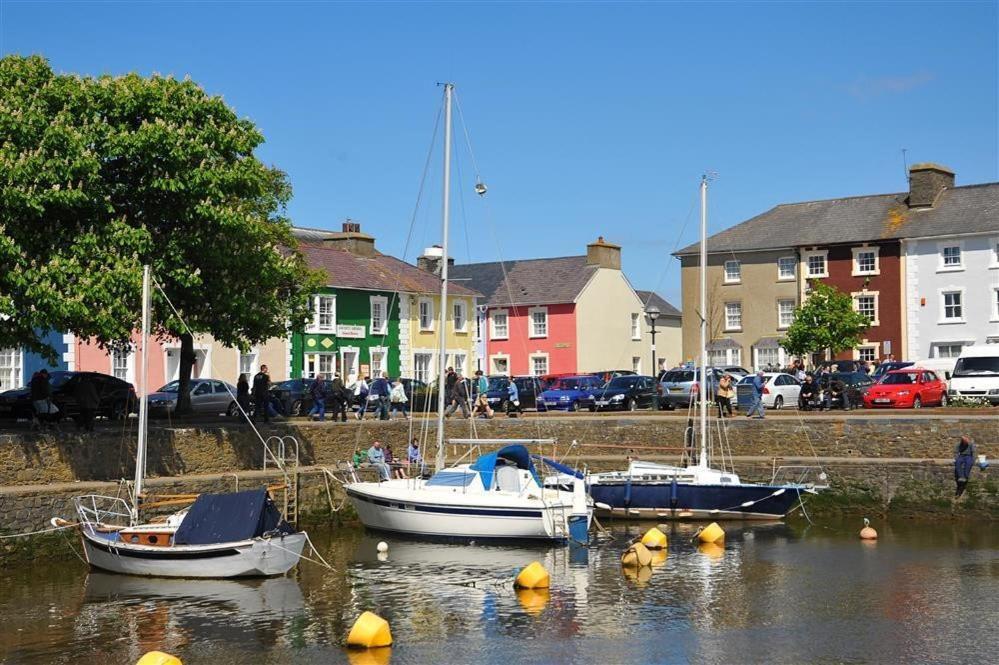 Dewi Villa Aberaeron Eksteriør billede